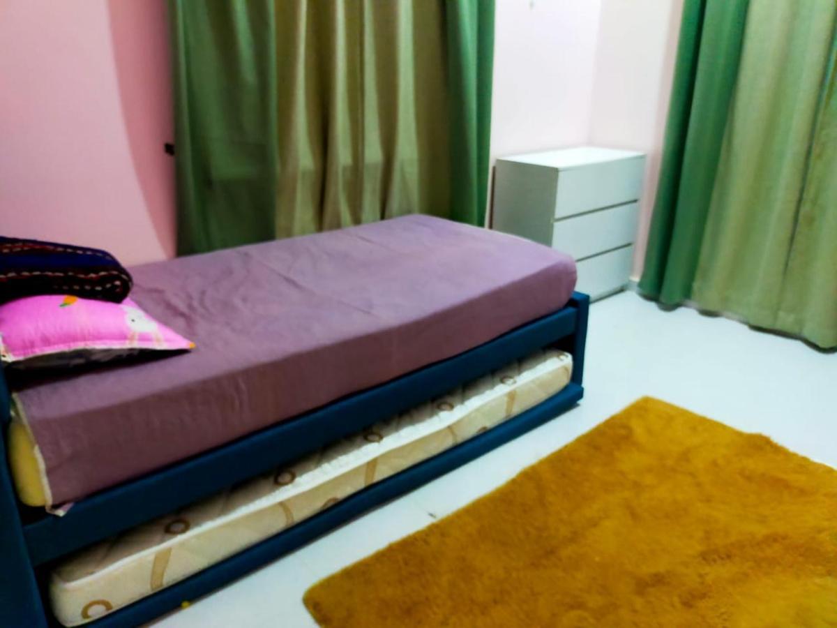 Sya Al-Yahya Homestay กัวลาตรังกานู ภายนอก รูปภาพ